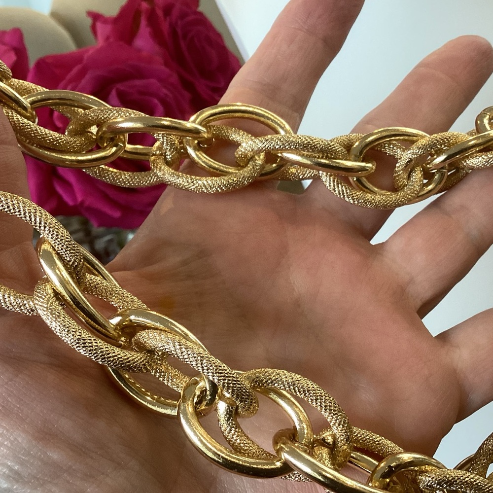 🌸Chunky Chain Necklace 16” - Picture 2 of 6